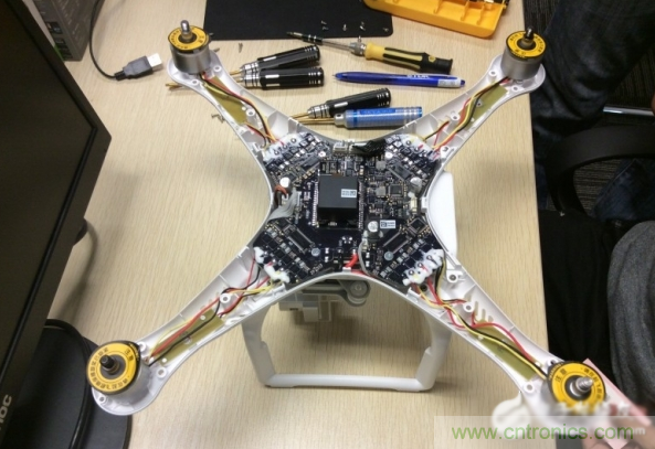 真飛機拆不著，那就來拆拆無人機&ldquo;鼻祖&rdquo;大疆吧！