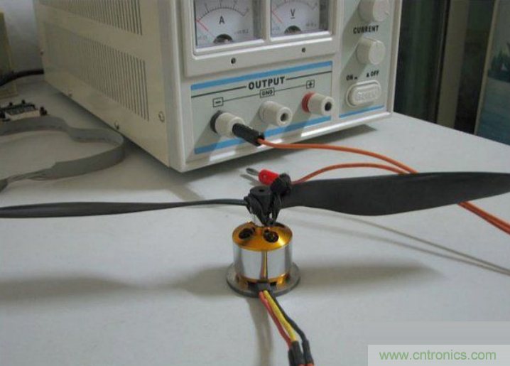 無(wú)人機(jī) DIY 制作全過程，酷得不要不要的！