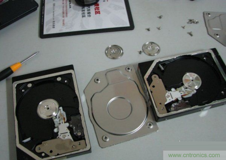 無(wú)人機(jī) DIY 制作全過程，酷得不要不要的！