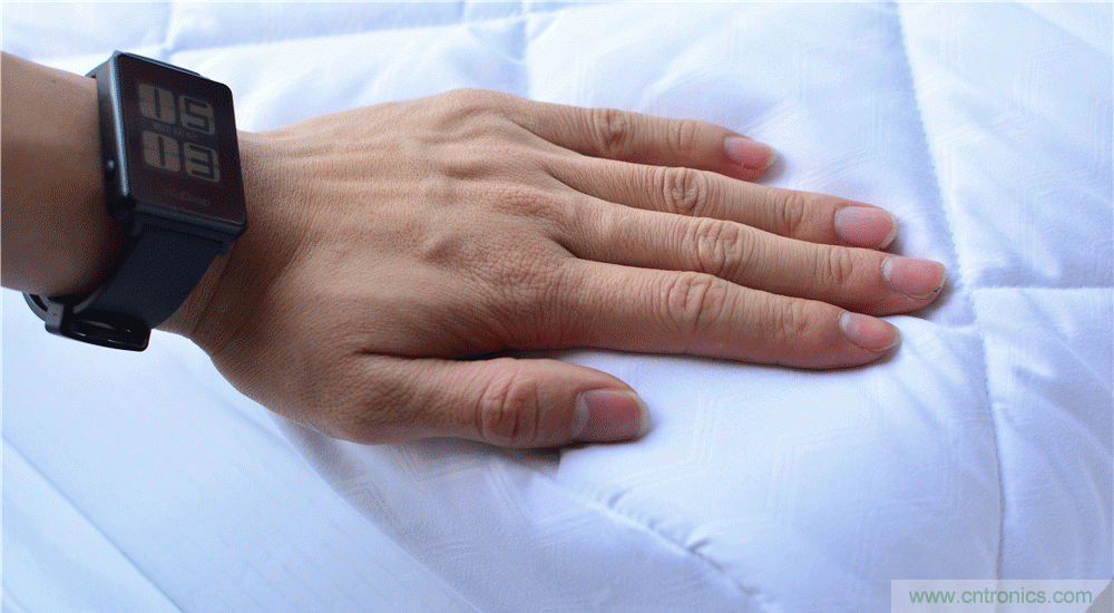 這個(gè)枕頭不僅能挽救睡眠還能挽救婚姻！