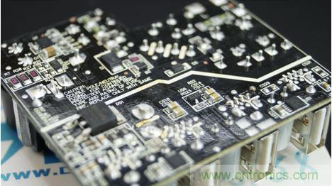 69元小米4口USB充電器詳細拆解，看完你也能DIY一個