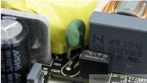 69元小米4口USB充電器詳細拆解，看完你也能DIY一個