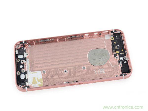 有什么地方?jīng)]有變？iPhone SE真機(jī)拆解