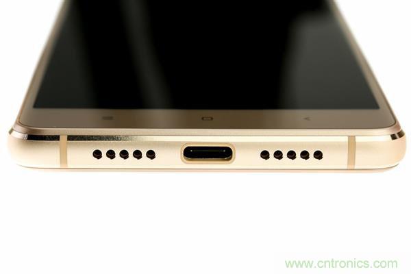 小米手機4S超詳細拆解:內(nèi)外硬件大升級