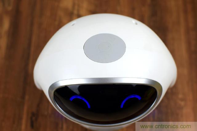 &ldquo;爸爸再不陪我，我就長大了&rdquo;&mdash;&mdash;小騰機(jī)器人