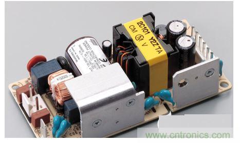 三、元器件布局