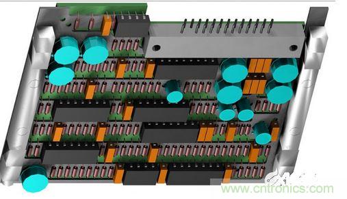 F-16戰(zhàn)斗機(jī)的雷達(dá)干擾裝置PCB，在所有的零組件下方有一個鋁制散熱器；千萬別讓機(jī)械工程師為了散熱器設(shè)計而自作主張布局PCB，以免犧牲電子能。
