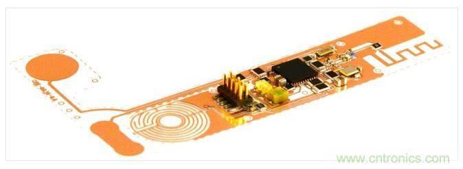 藍(lán)牙傳感器電路：可以折疊成想要的形狀，并用塑料制造出來(lái)。