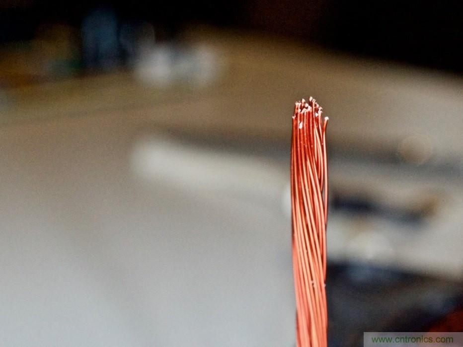 電磁爐里都用了哪些元器件？