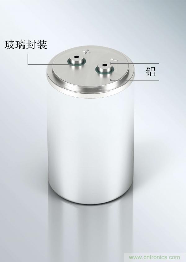 世界首創(chuàng)玻璃鋁密封端子，可大幅提升電容性能