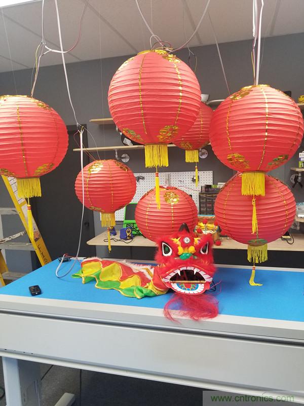 Digi-Key 祝大家農(nóng)歷新年快樂，狗年大吉大利