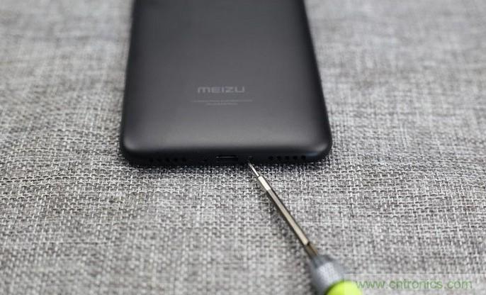 拆解魅藍(lán)6T：百元機(jī)的品質(zhì)就真的低？