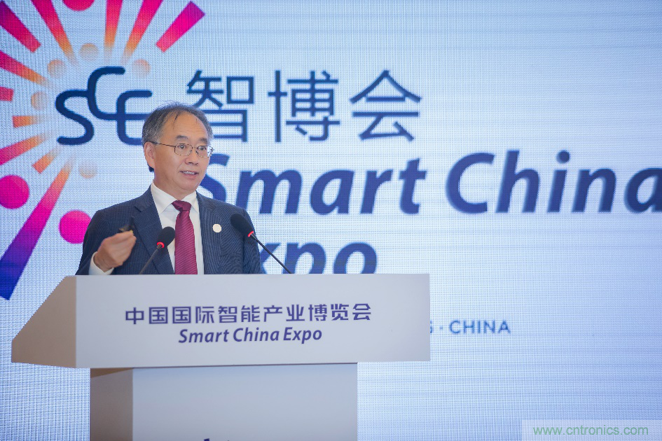 新思科技亮相中國國際智能產業(yè)博覽會，推動中國汽車電子產業(yè)智能化的新生態(tài)體系建設