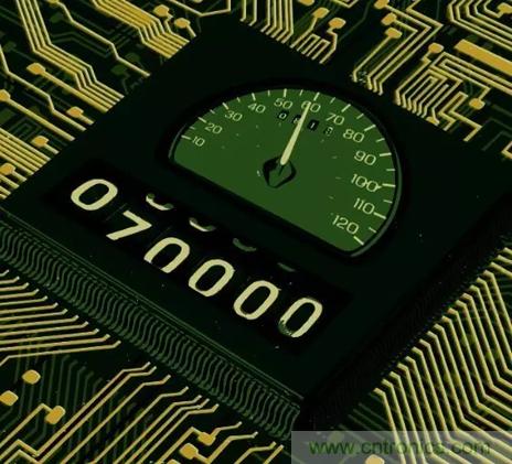 為何晶體管使用越久，功耗越低？