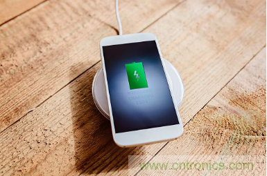 是時(shí)候&ldquo;收起&rdquo;充電線了&mdash;&mdash; 迎接新一代無(wú)線充電，德莎單面遮蔽膠帶系列新品