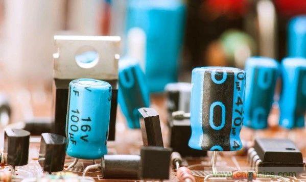 內(nèi)阻對(duì)電源到底有什么影響？