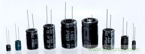 電容的尺寸、耐壓值、方向，這些參數(shù)該如何選擇？