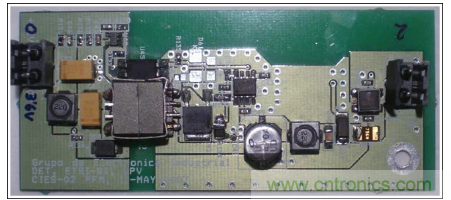 利用超低電流、脈沖頻率調(diào)制DC-DC轉(zhuǎn)換器降低待機(jī)功耗