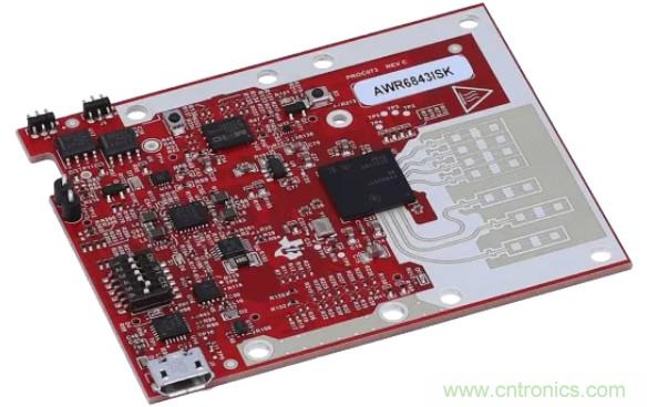 封裝集成天線技術(shù) - 簡(jiǎn)化汽車(chē)座艙內(nèi)雷達(dá)傳感器設(shè)計(jì)！