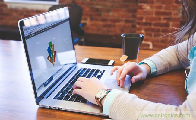 打卡&ldquo;未來工作&rdquo;，VDI存儲當然是全閃存