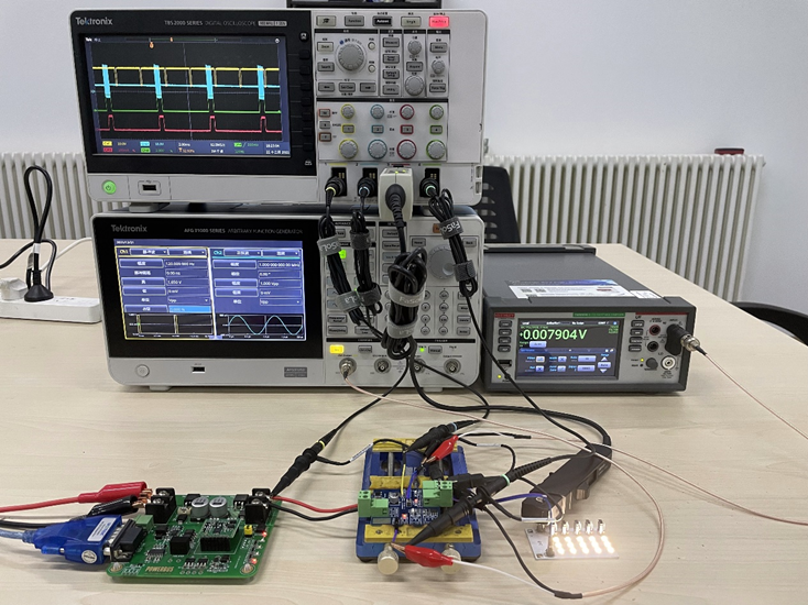 如何使用示波器、AFG和萬用表測試LED 驅(qū)動器的調(diào)光線性度？