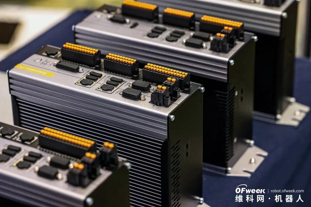 大咖齊聚，智啟新篇 | OFweek 2025（第十四屆）中國機器人產(chǎn)業(yè)大會圓滿收官！